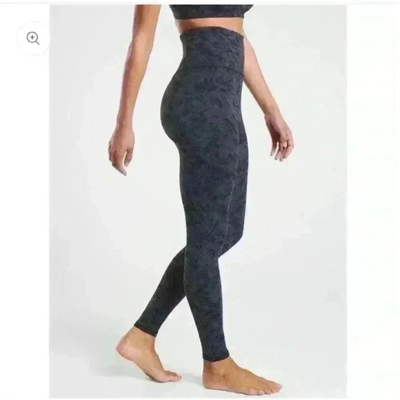 Athleta Elation Textured Leggings Frosted FloralNavy BlueSZ M